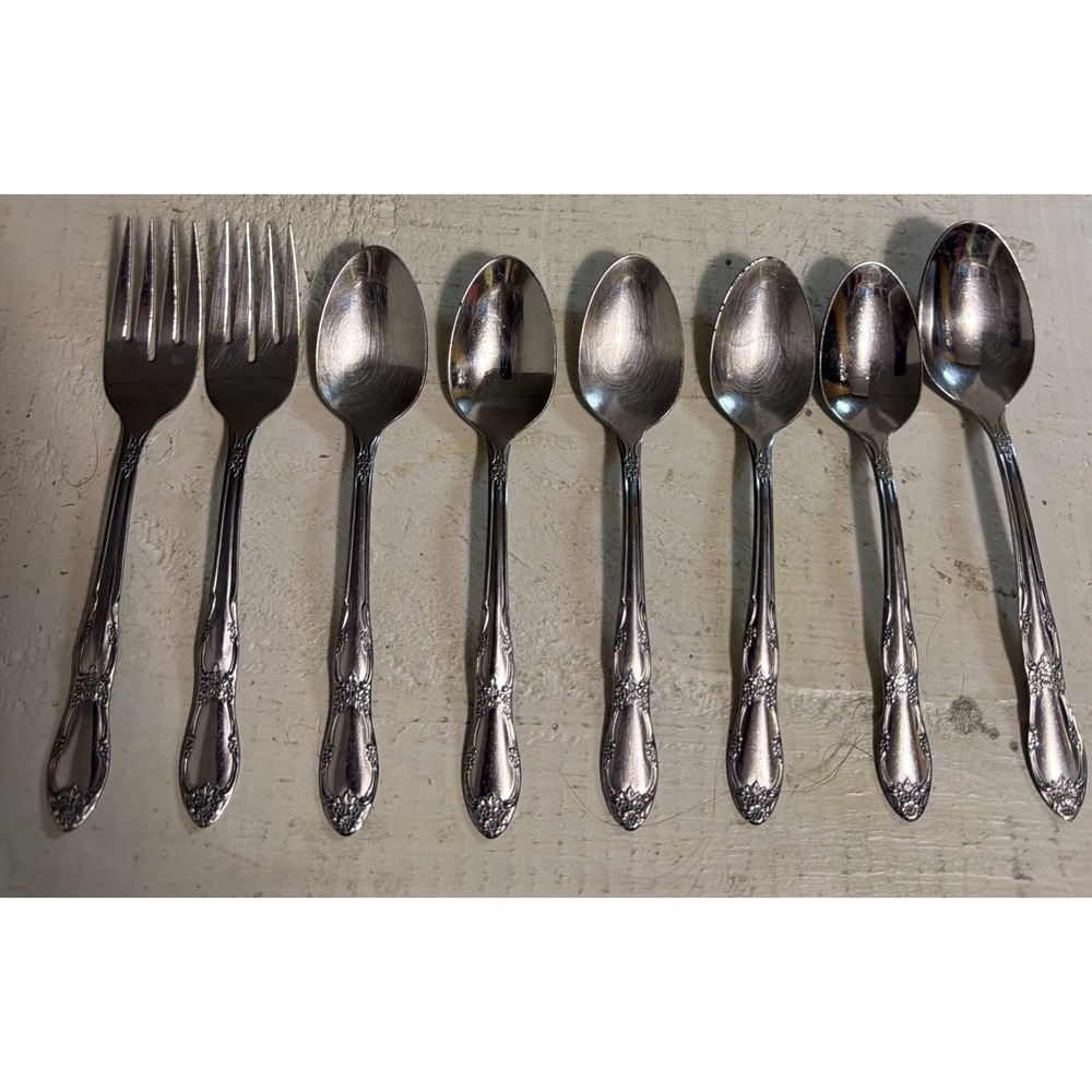 FENWAY DAYDREAM Set Of 8 Pc WM A Rogers Oneida Ltd stainless flatware Forks Spoo